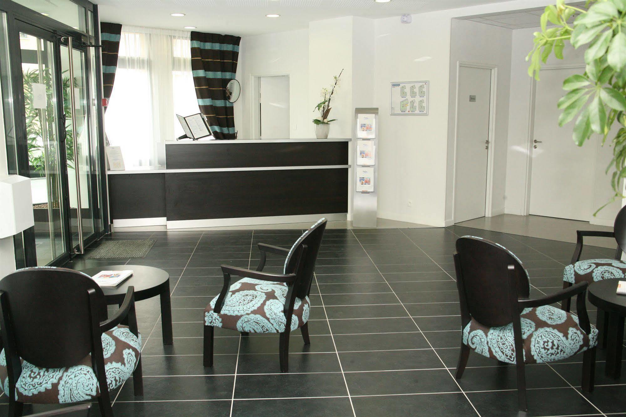 Néméa Appart hotel Nancy Home Suite Exterior foto